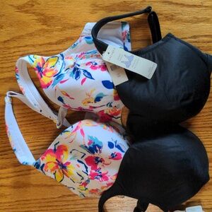 Pair of Cacique underwire, satin full coverage, lightly lined bras 36C